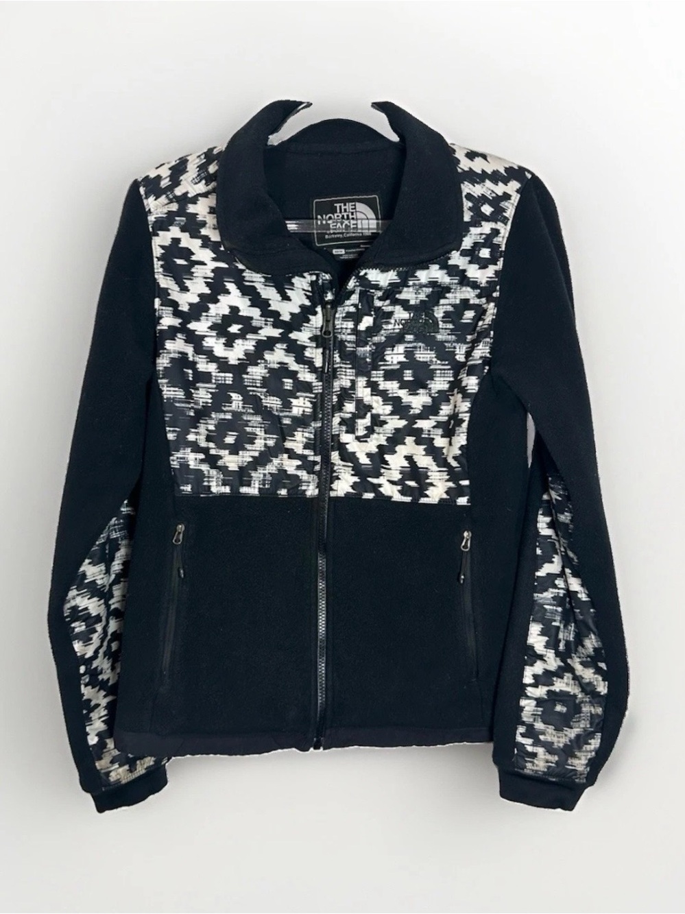 The North Face Denali 2 Jacket Womens XS Geo  Pattern Polartec Fleece Gorpcore